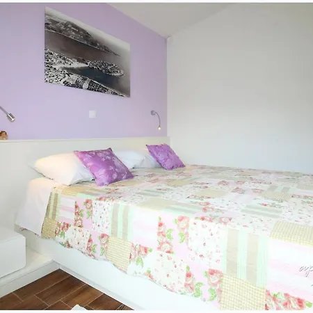Tomas Apartmán *