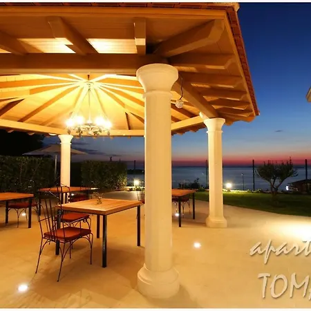 Tomas Apartamento Primošten