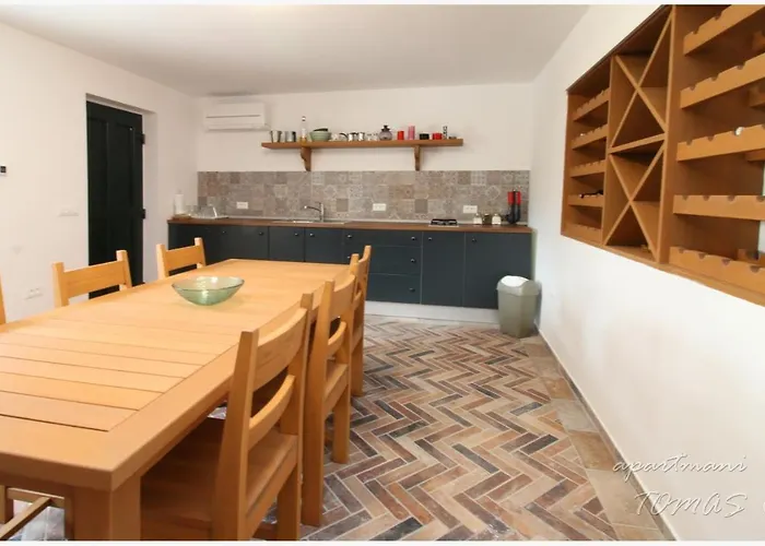 Tomas * 普利莫顿