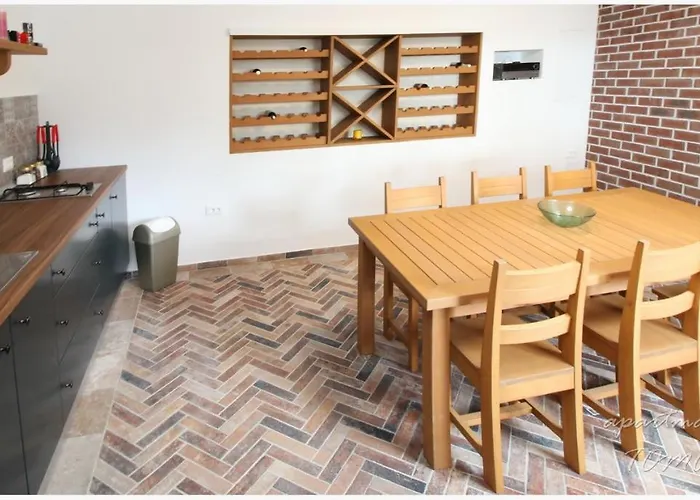 Tomas 公寓 普利莫顿