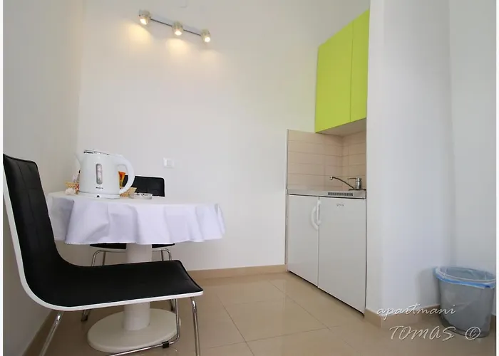 Tomas * 普利莫顿